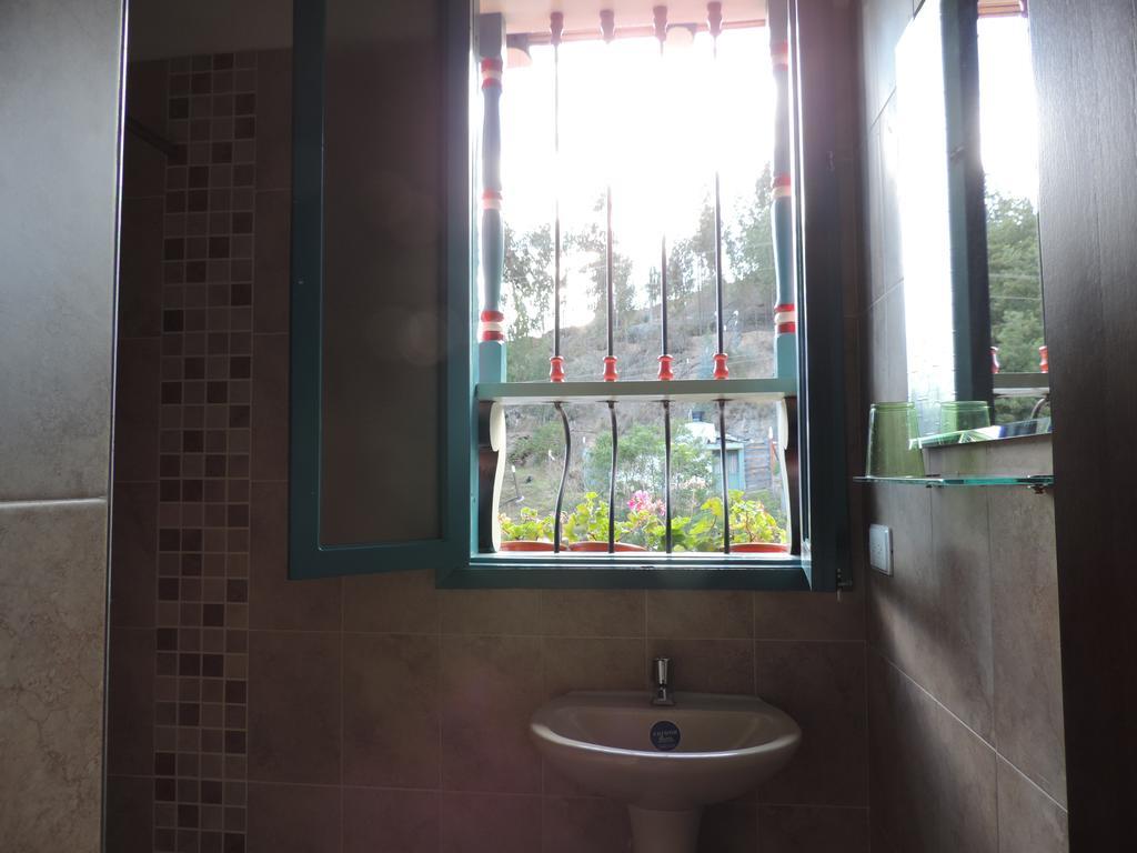 Hotel Los Geranios Duitama Pokoj fotografie